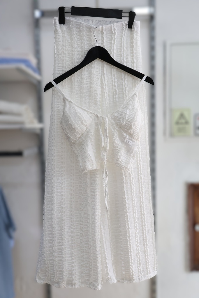 Conjunto de Top e Saia Texturizado Branco