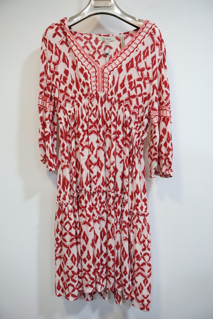 Vestido Fluido com Padrão Geométrico Vermelho e Branco