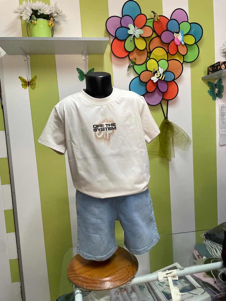 Conjunto Casual Bebé e Criança - T-shirt Estampada e Calções de Ganga