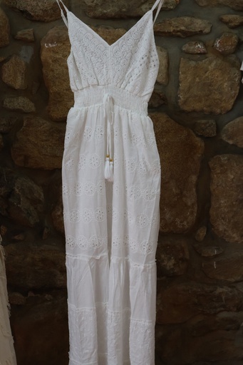 Vestido Longo com Bordado Inglês e Cintura Franzida