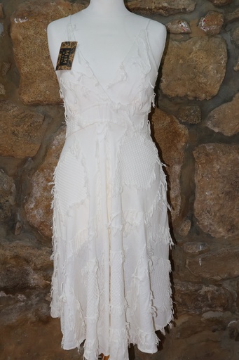 Vestido de Alças com Trama Rústica