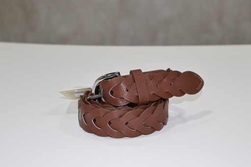 Cinto Braided Camel: Entrelaçado Artesanal & Fivela Prateada