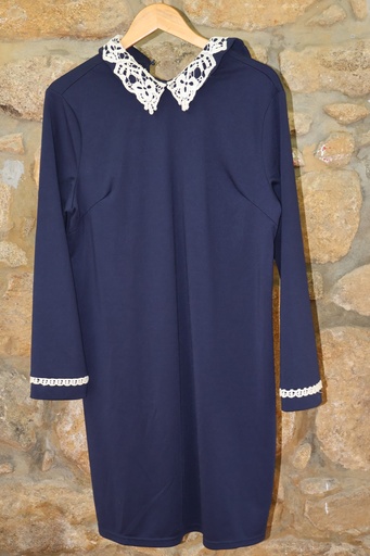 Vestido Azul Marinho com Gola em Renda