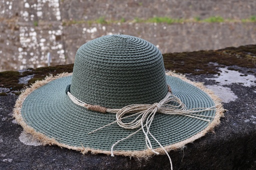 Chapéu de Sol Boho Verde Franjas