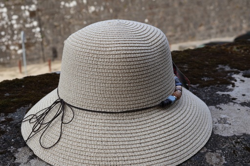 Chapéu de Sol Cloche Contas de Madeira