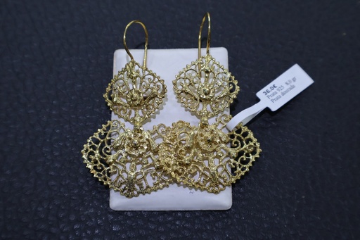 Brincos de Pendente à Rainha em Prata Dourada Rendilhada