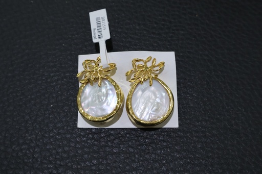 Brincos de Pendente Curto de Madrepérola com Laço de Ramos Dourados