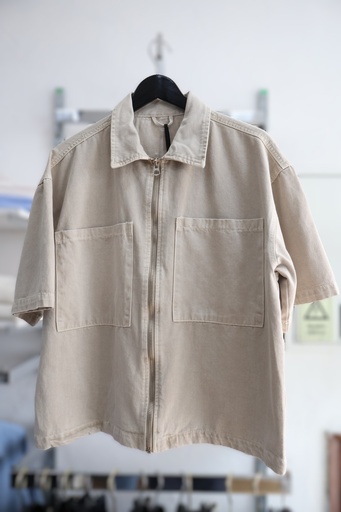 Sobrecamisa de Manga Curta em Ganga Creme com Fecho