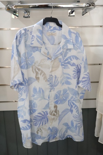 Camisa de Manga Curta Padrão Tropical