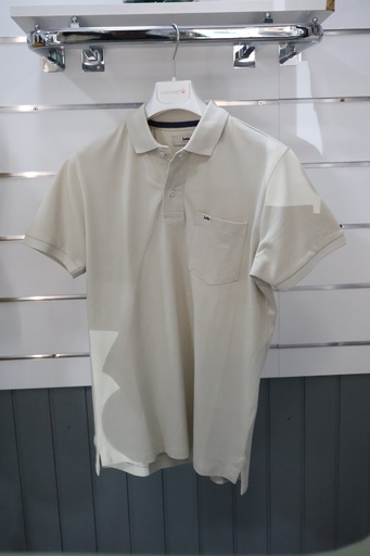 Polo Clássico Creme com Bolso