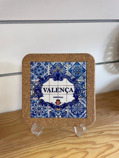 Base de Cortiça e Azulejo Tradicional - Valença